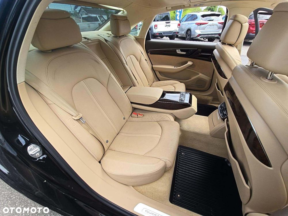 Audi A8 4.0 TFSI L Quattro - 8