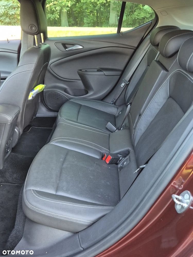 Opel Astra 1.6 D (CDTI) Start/Stop Business - 30