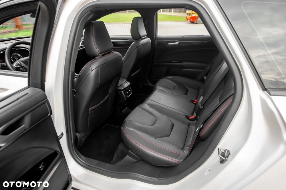 Ford Mondeo 2.0 TDCi PowerShift-Aut Allrad ST-Line - 9