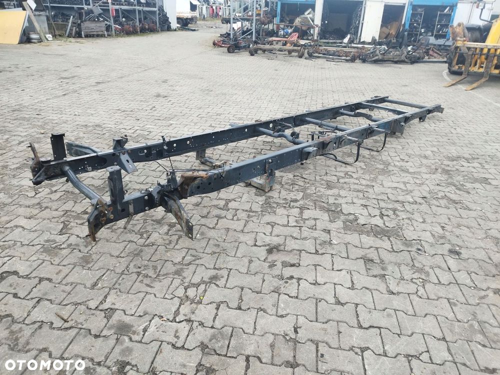 RAMA IVECO DAILY 2011-2014 35S POJ KOLO ROZSTAW OSI 385CM - 3
