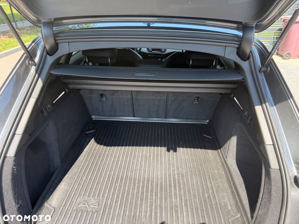 Audi A4 Avant 40 TDI mHEV S Line S tronic - 14