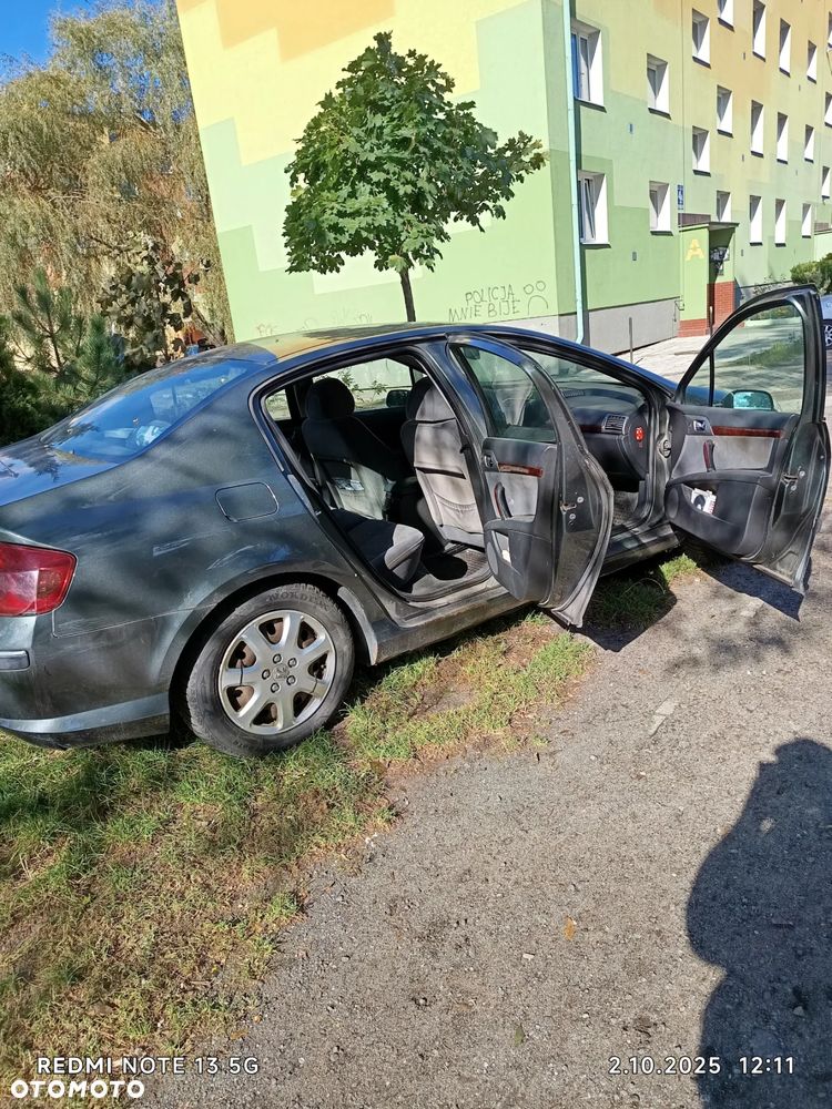 Peugeot 407 1.6 HDI Presence - 6