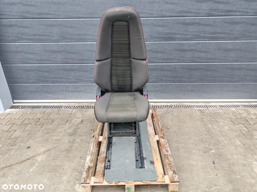 FOTEL PASAŻERA PRAWY VOLVO FH4 FM4 FMX4 - 1