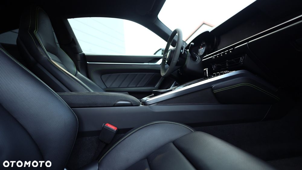 Porsche 911 - 19