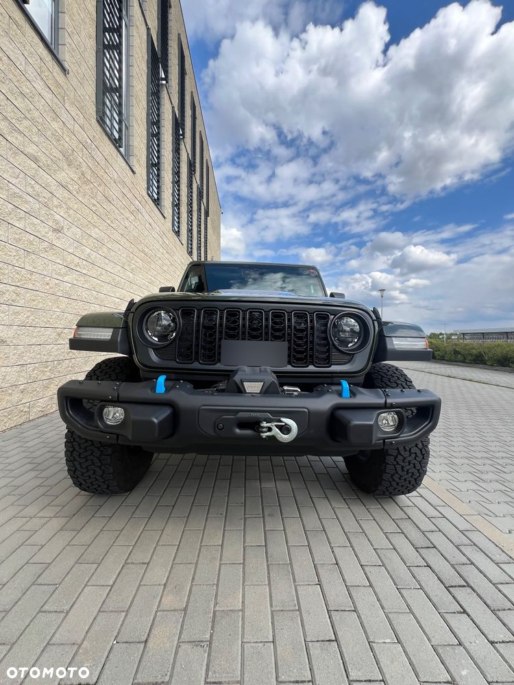Jeep Wrangler - 8