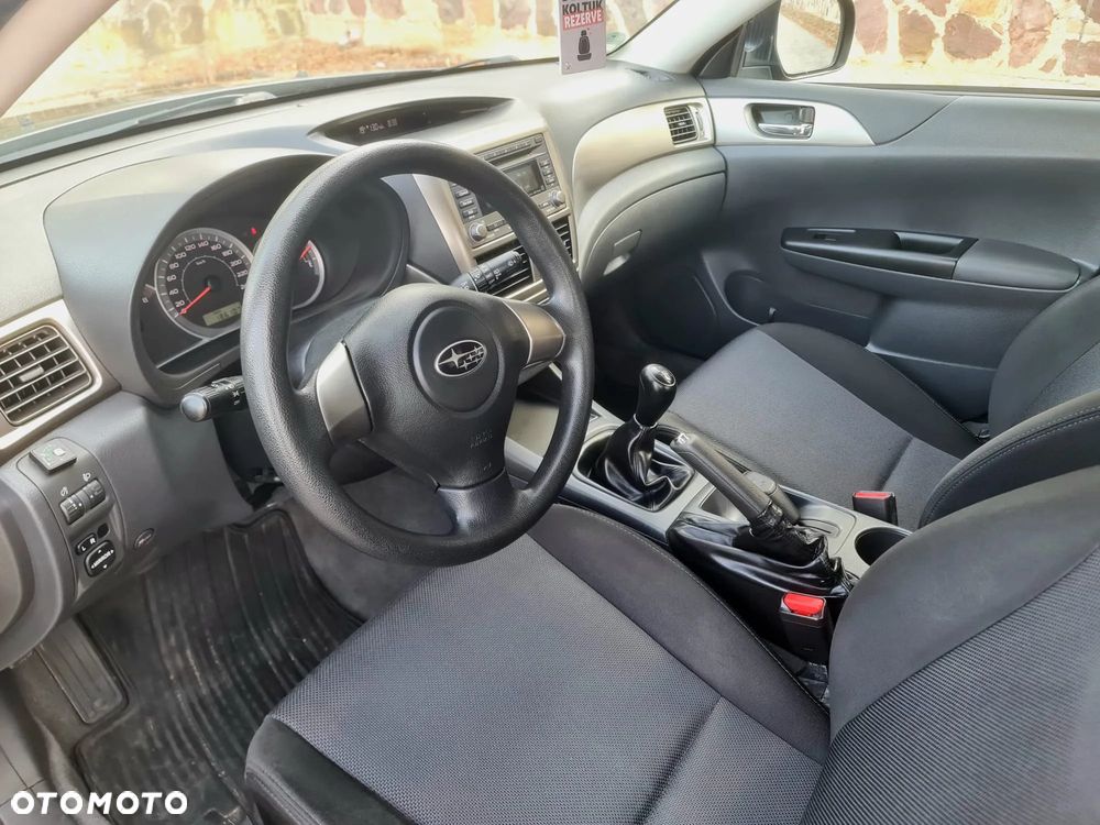 Subaru Impreza 2.0 RS - 6