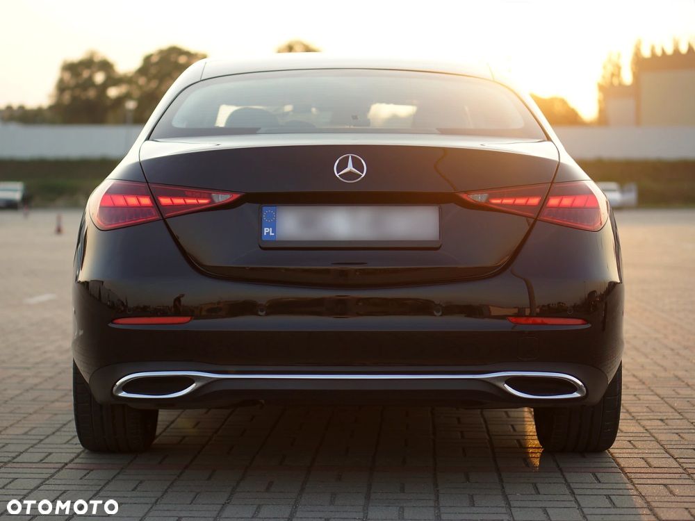 Mercedes-Benz Klasa C 180 mHEV Avantgarde - 16
