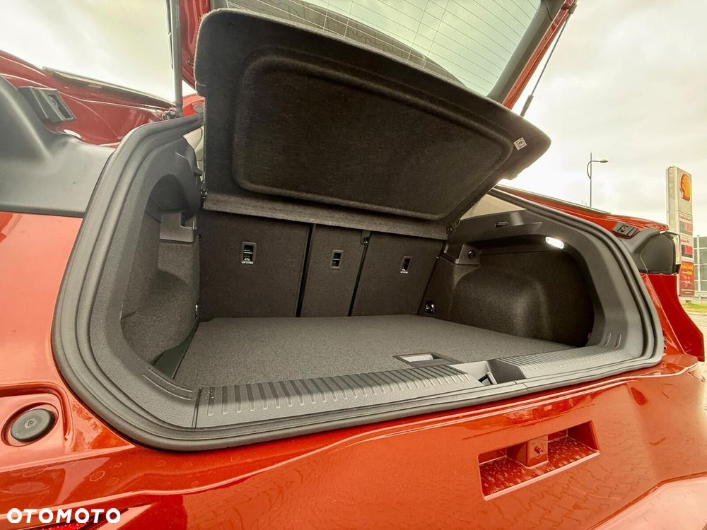 Volkswagen T-Roc 1.5 eTSI Life DSG - 33