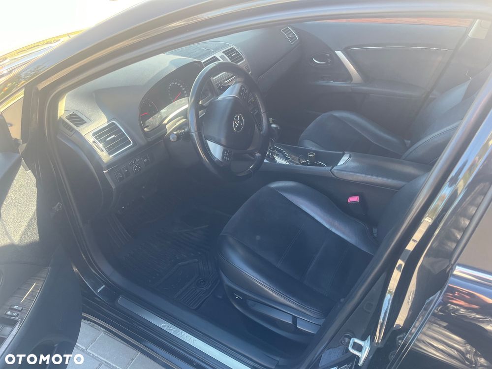 Toyota Avensis 2.2 D-CAT Prestige - 11