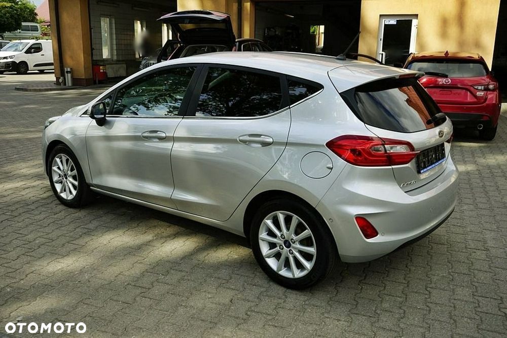 Ford Fiesta - 4