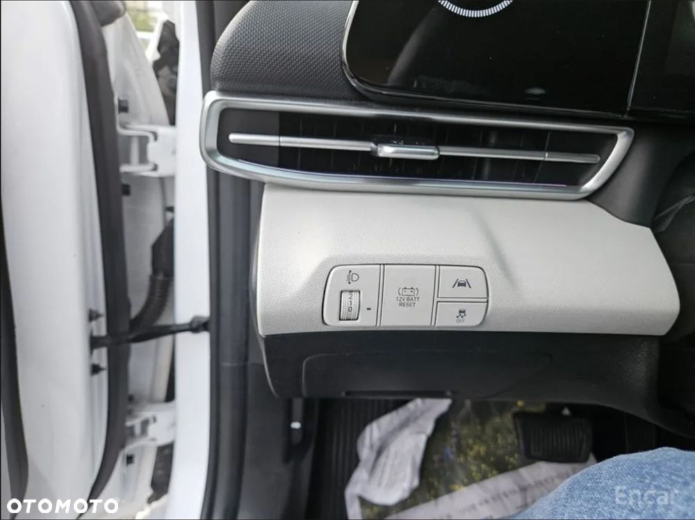 Hyundai Elantra - 7
