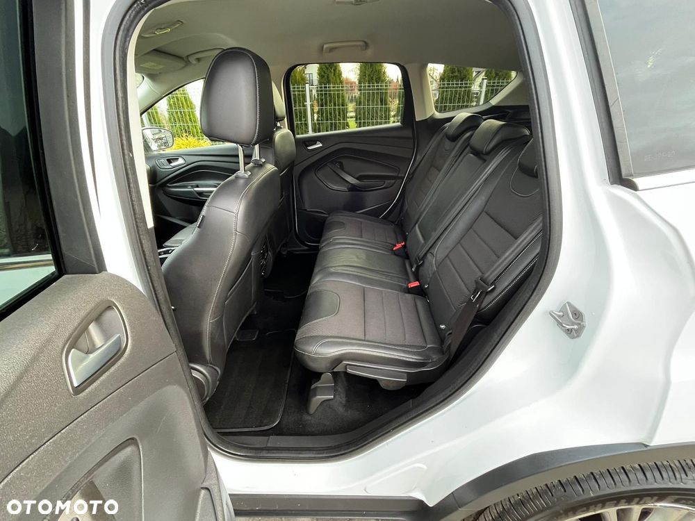 Ford Kuga 2.0 TDCi Titanium - 14