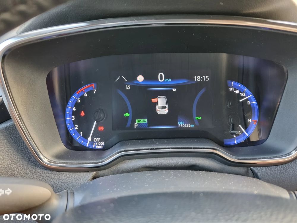 Suzuki Swace 1.8 Hybrid Premium Plus CVT - 15