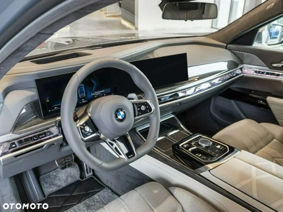 BMW Seria 7 740d xDrive mHEV M Sport sport - 9
