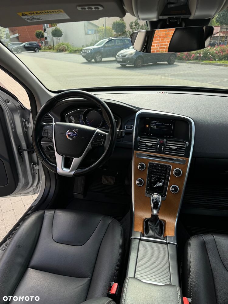 Volvo XC 60 T6 AWD Geartronic Linje Inscription - 11