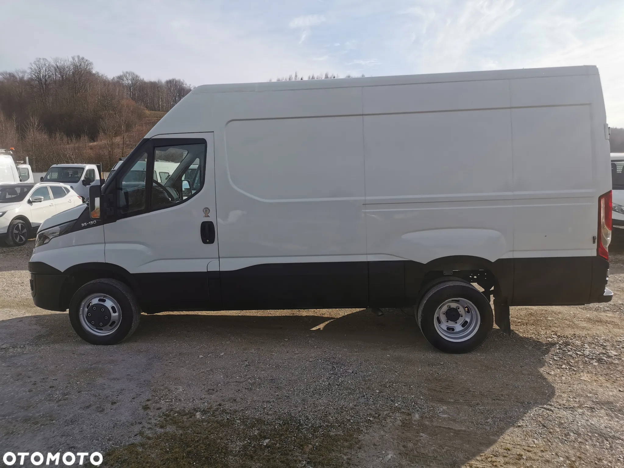 Iveco 35C13 Daily L3H2 bliźniak Klima 2.3-130KM 6-biegów Hak podwójne koła 35-130  L4H2 - 2