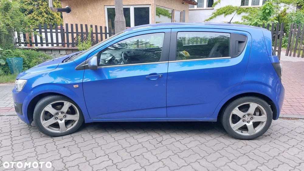 Chevrolet Aveo 1.6 LTZ - 4
