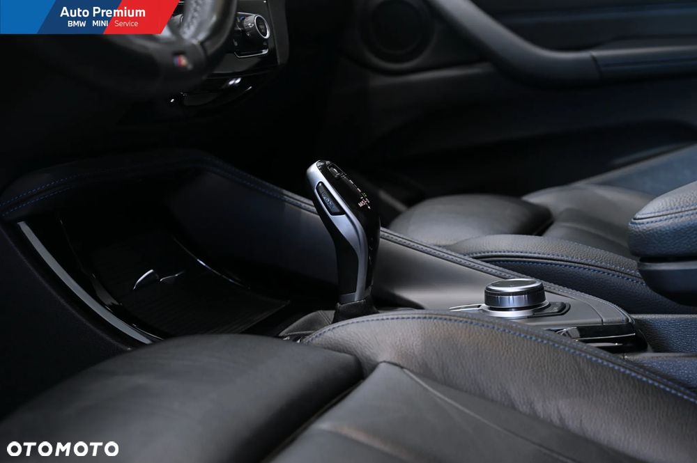BMW X1 sDrive18d - 8