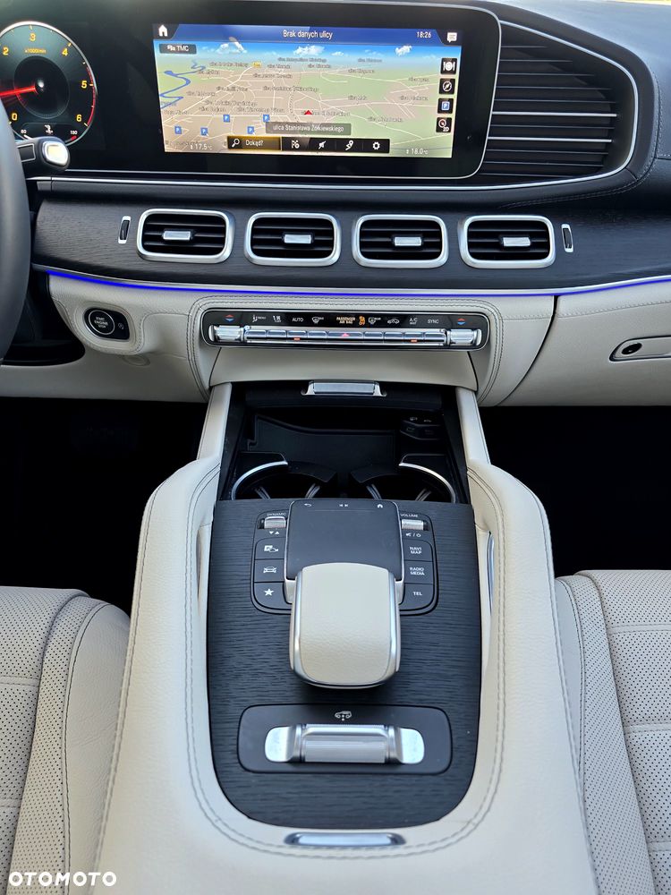 Mercedes-Benz GLE - 11