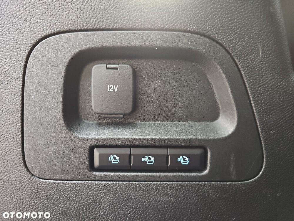 Ford S-Max - 31