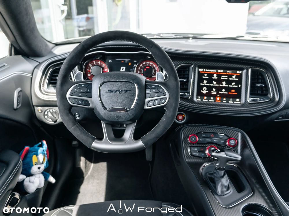 Dodge Challenger 6.2 Hellcat - 15