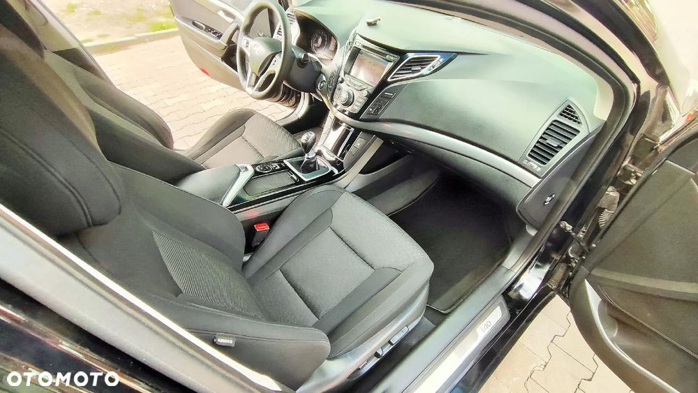 Hyundai i40 2.0 GDI Comfort + - 8