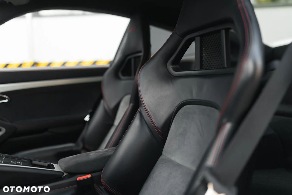 Porsche 911 GT3 - 34