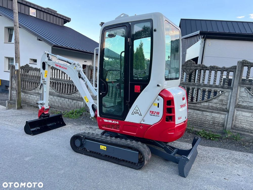 Takeuchi TB216 | Minikoparka TAKEUCHI TB 216 | 2 Tony | Rozsuwane Gąsienice | Stan PERFEKCYJNY | Mini Koparka | - 7