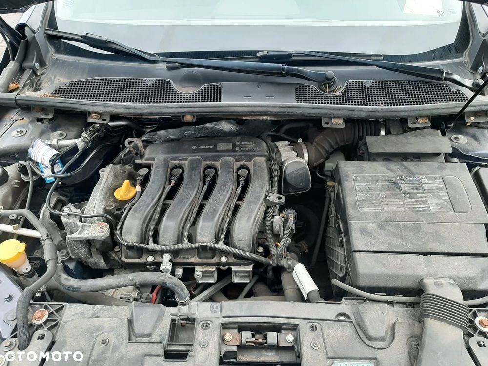 Renault Megane 1.6 16V Authentique Euro5 - 23