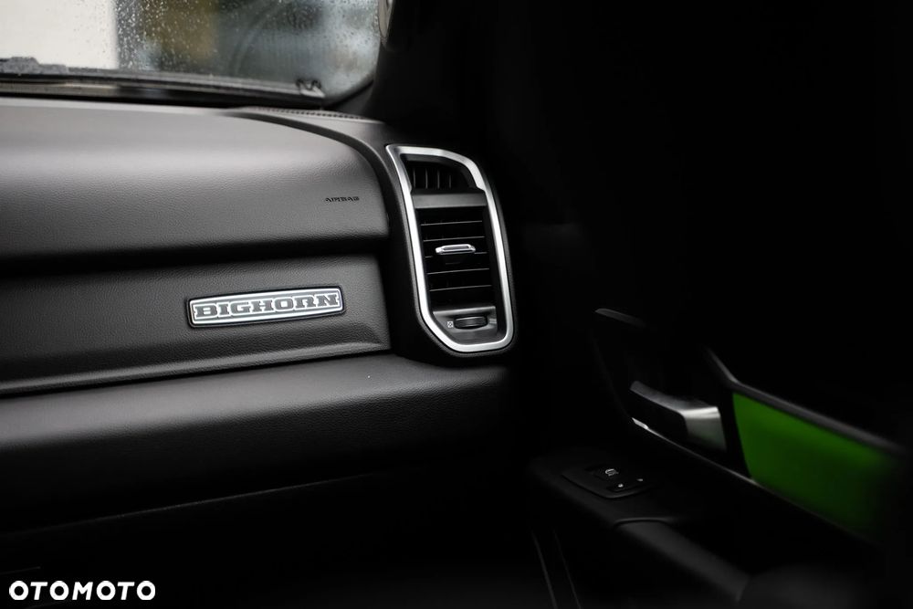 RAM 1500 - 16