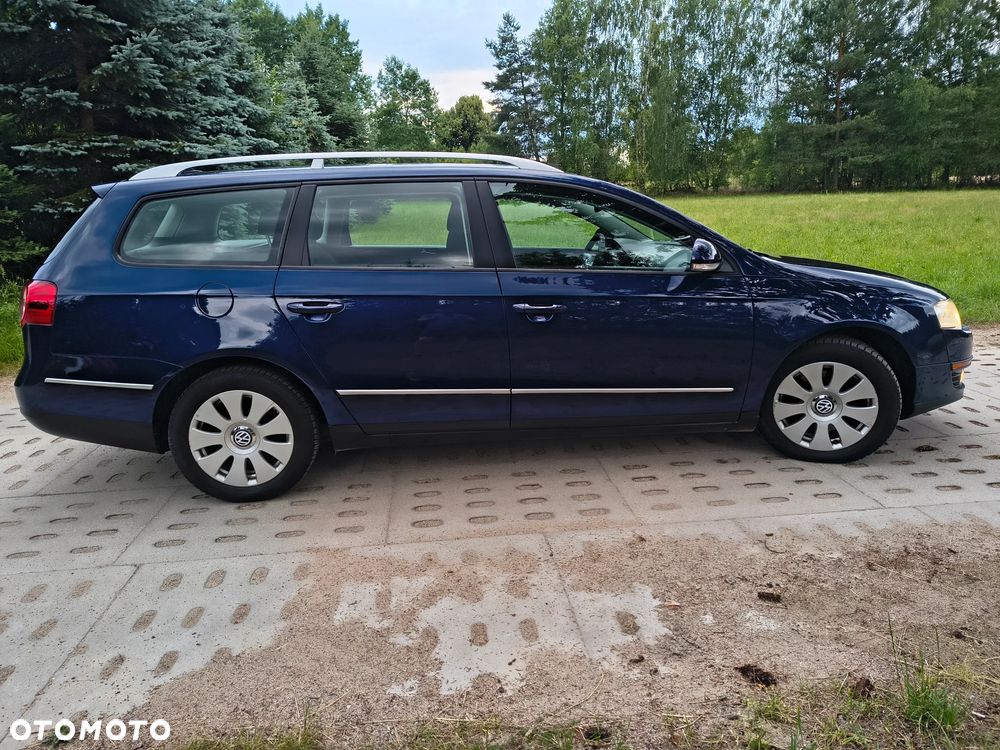 Volkswagen Passat 2.0 TDI BlueMotion Technology Comfortline - 22