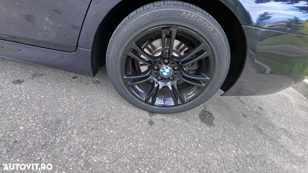 BMW Seria 5 520d Aut. - 19