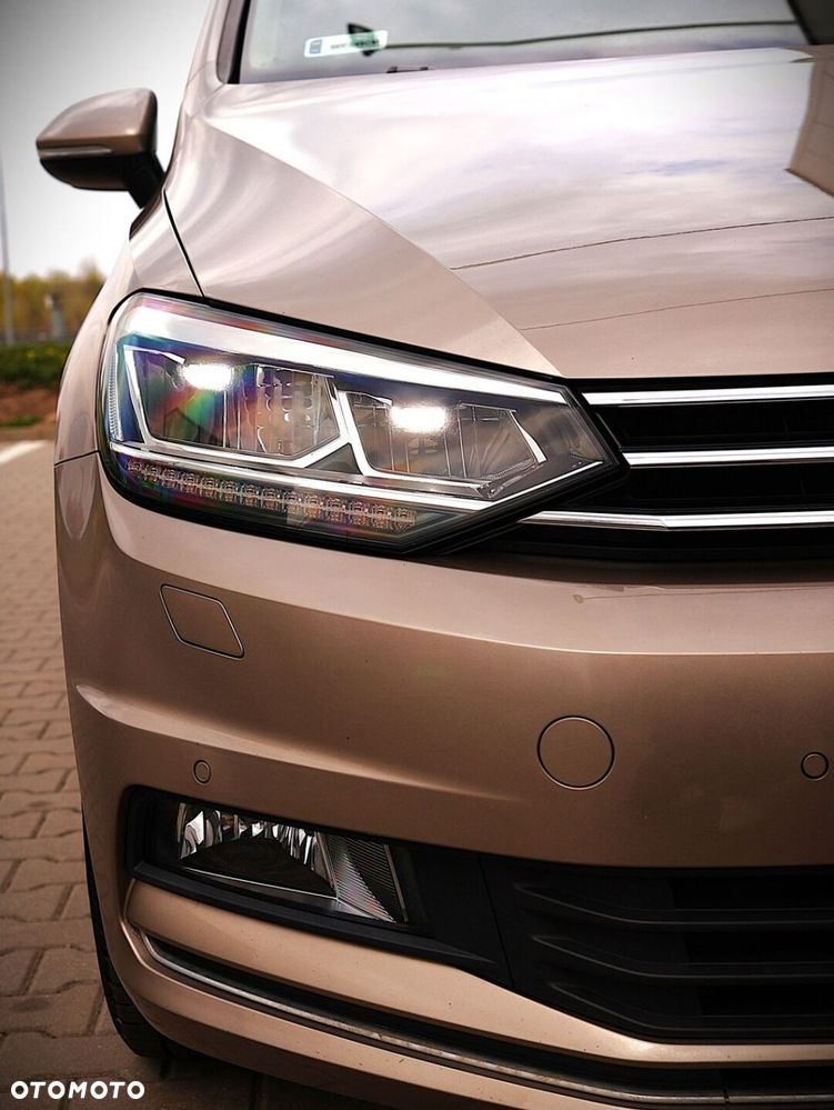 Volkswagen Touran 1.8 TSI BMT Highline DSG - 12