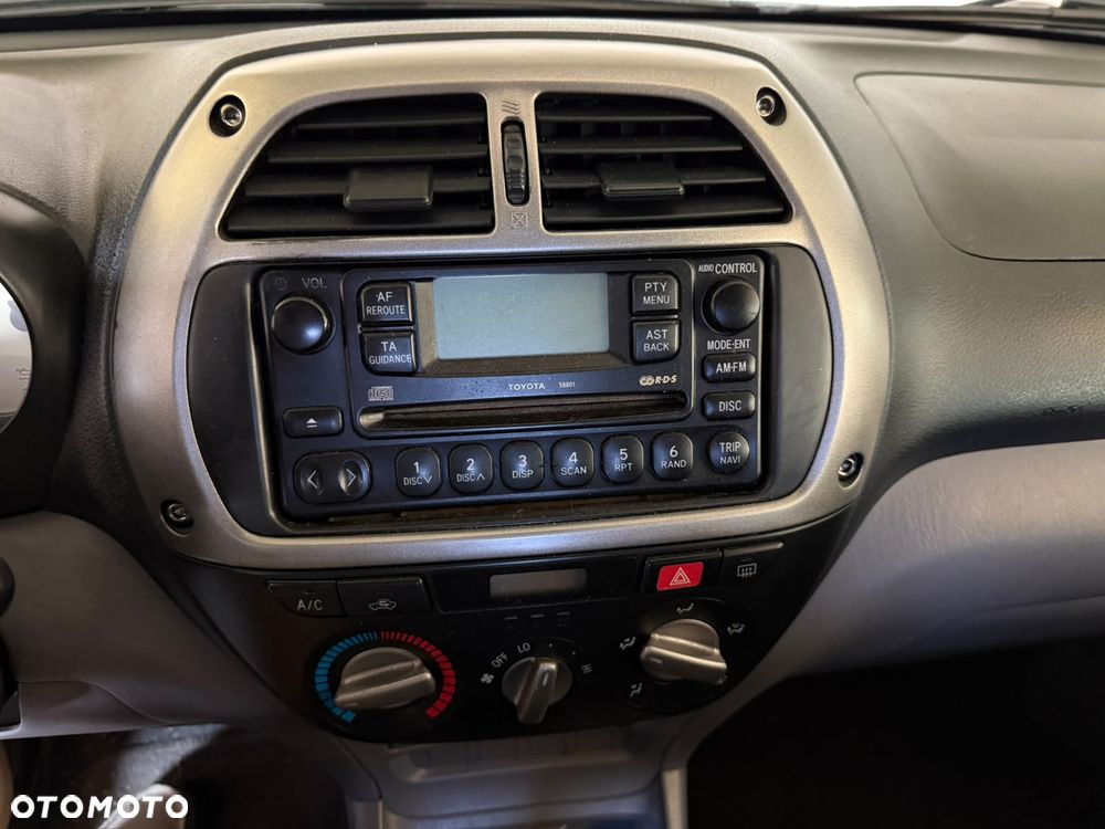 Toyota RAV4 2.0 D-4D 4x4 - 8