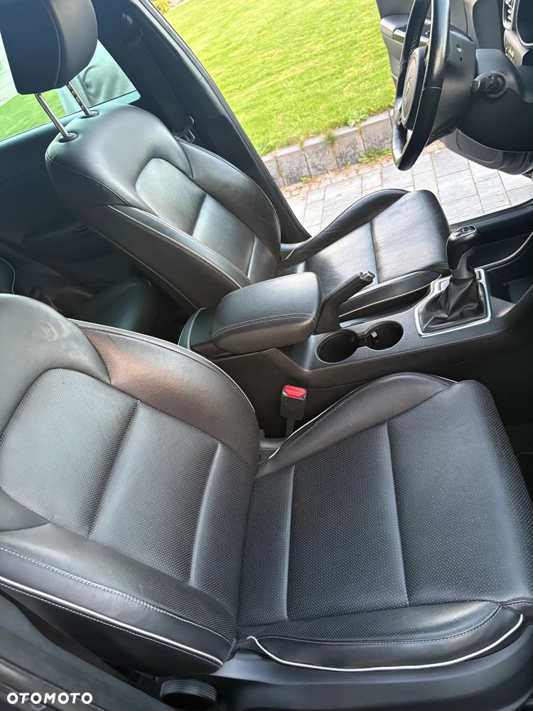Kia Sportage - 12