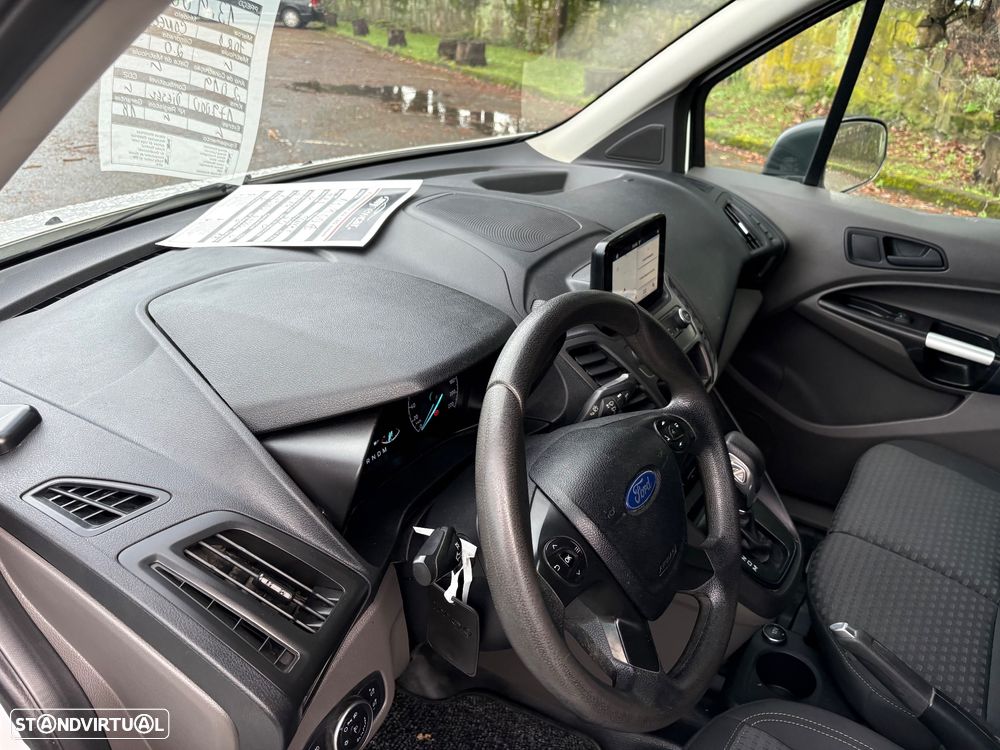 Ford Transit Connect - 8