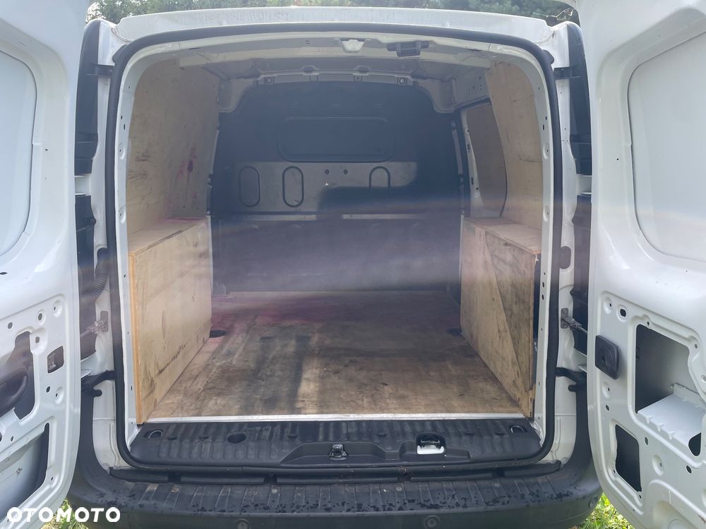 Renault Kangoo 1.5 dCi Zen - 13