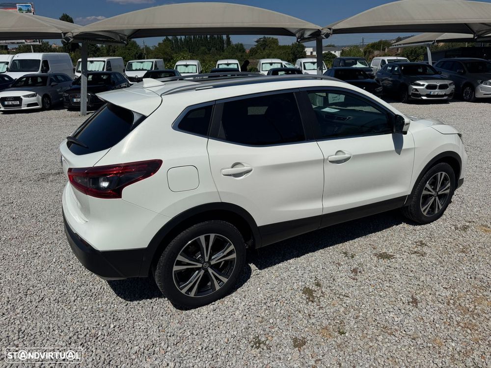 Nissan Qashqai 1.2 DIG-T N-Connecta - 6