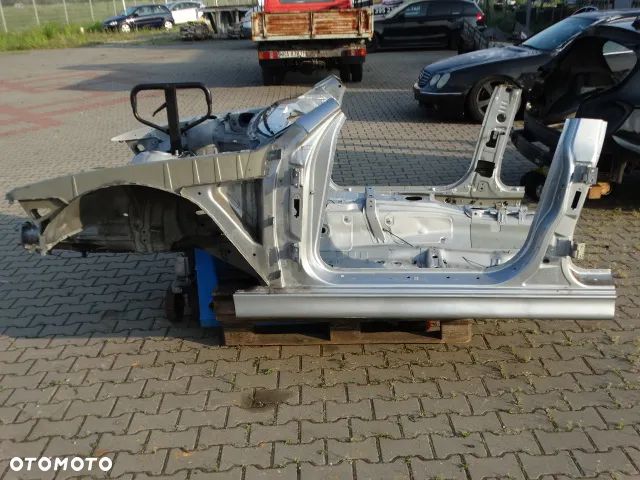 BMW e39 Oryginał Podłoga Progi Super stan - 6
