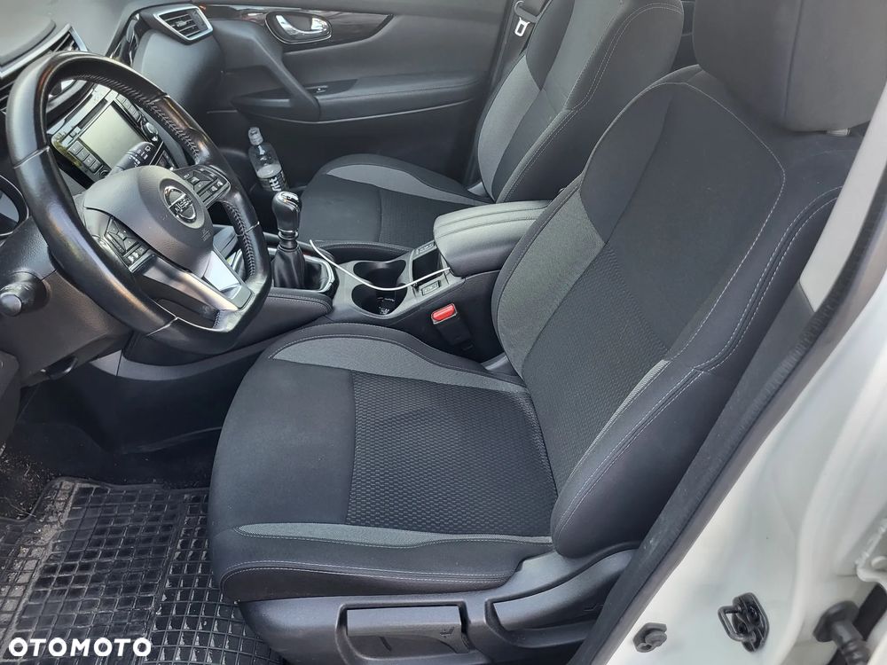 Nissan Qashqai - 8