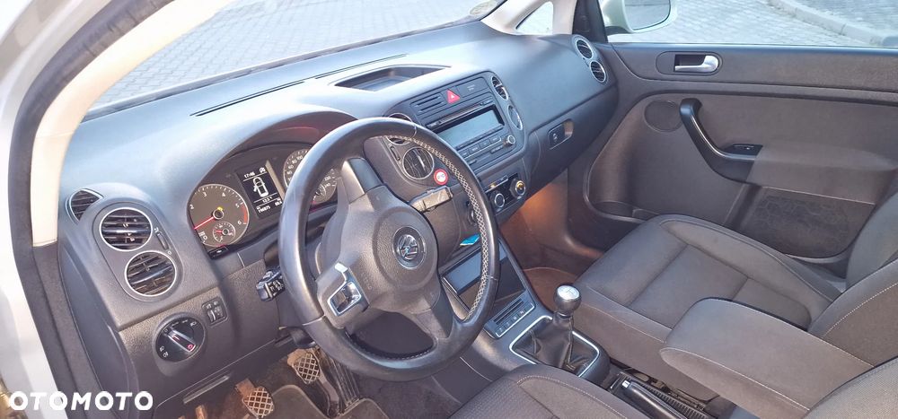 Volkswagen Golf Plus - 8