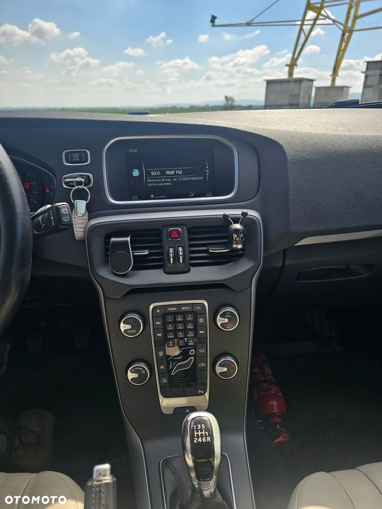 Volvo V40 D2 Drive-E Kinetic - 22