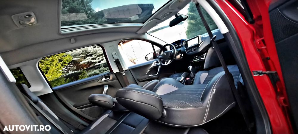 Peugeot 2008 PureTech 82 Allure - 27