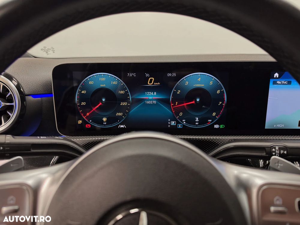 Mercedes-Benz A 200 Sedan 7G-DCT AMG Line - 30