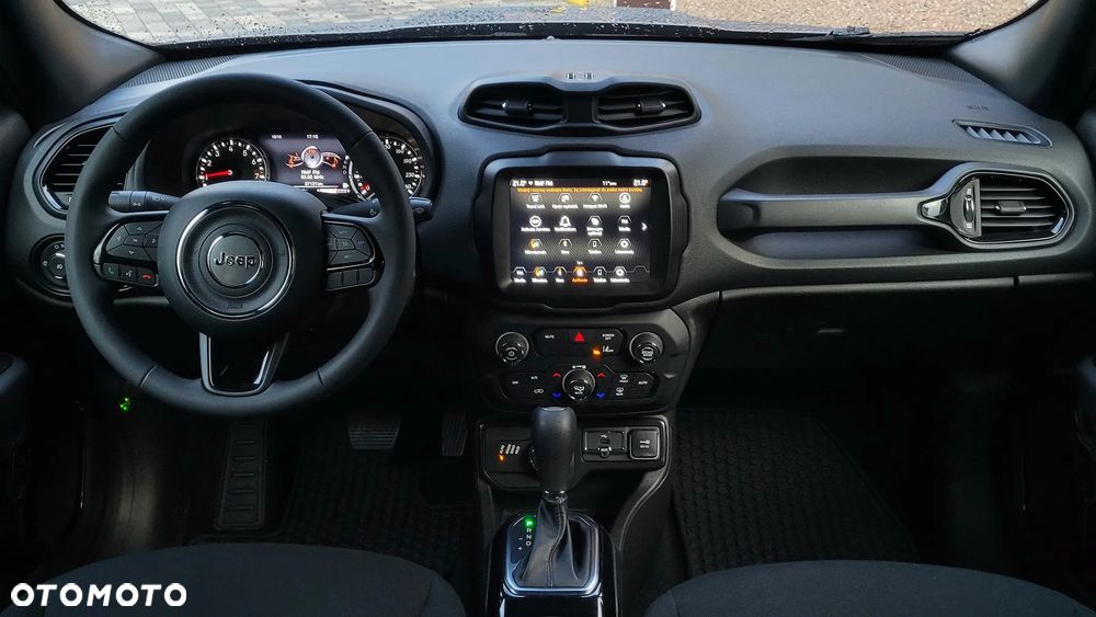 Jeep Renegade - 17