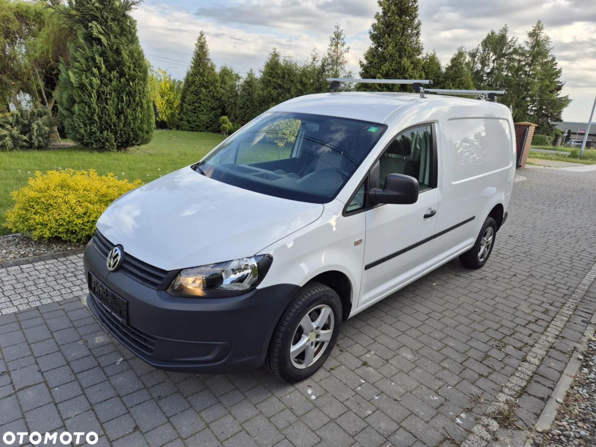 Volkswagen Caddy Maxi - 1