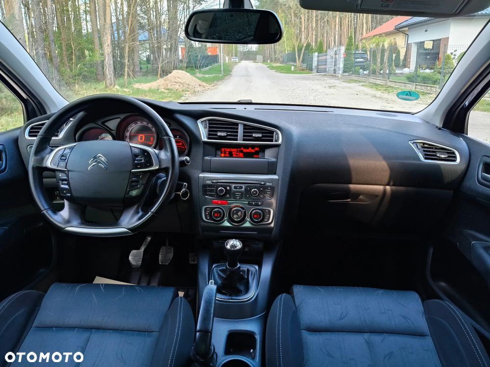Citroën C4 VTi 120 Exclusive - 23
