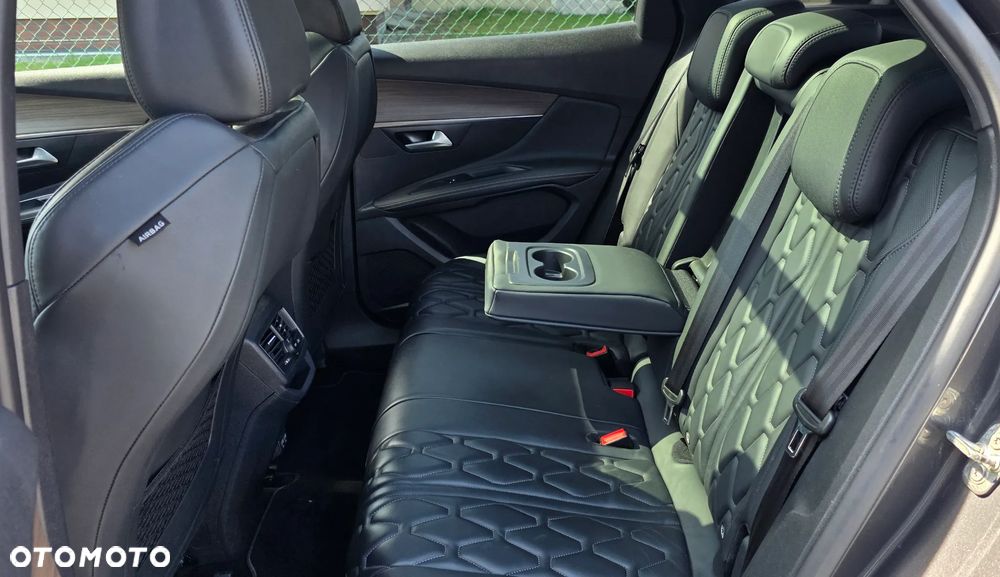 Peugeot 3008 1.5 BlueHDi GT Pack S&S EAT8 - 29