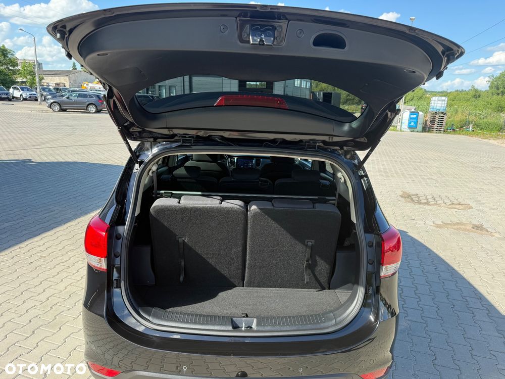 Kia Carens 1.7 CRDi 115 Dream-Team Edition - 9