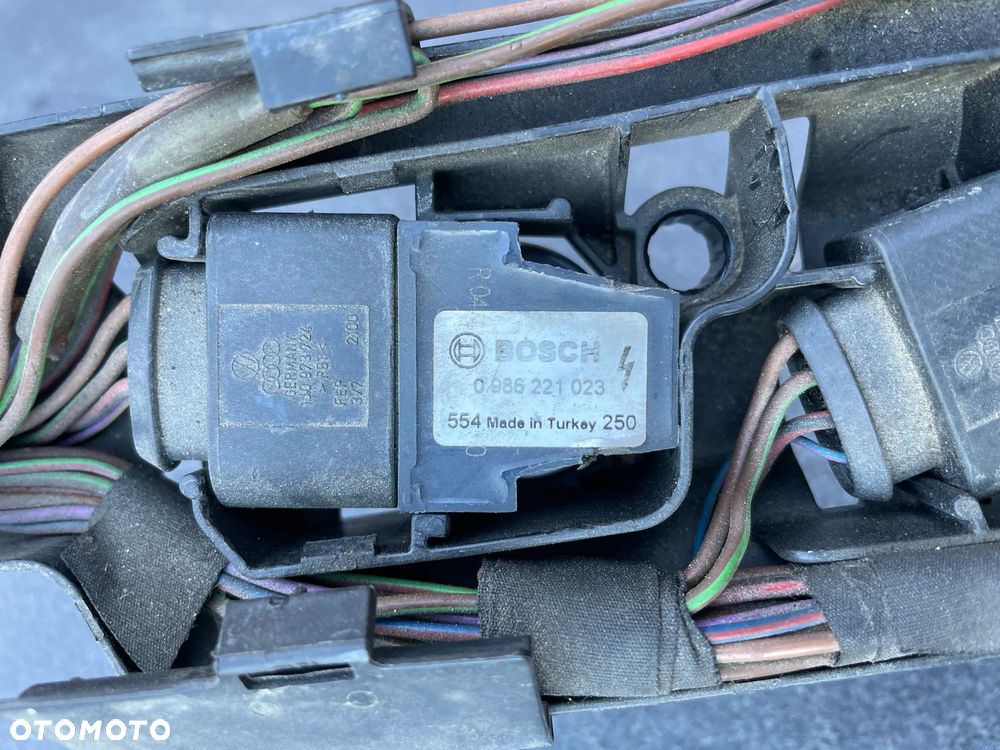 AUDI A3 VW GOLF V 1,6 FSI wtrysk paliwa kolektor cewka PRZEPUSTNICA kolektor ssący - 3